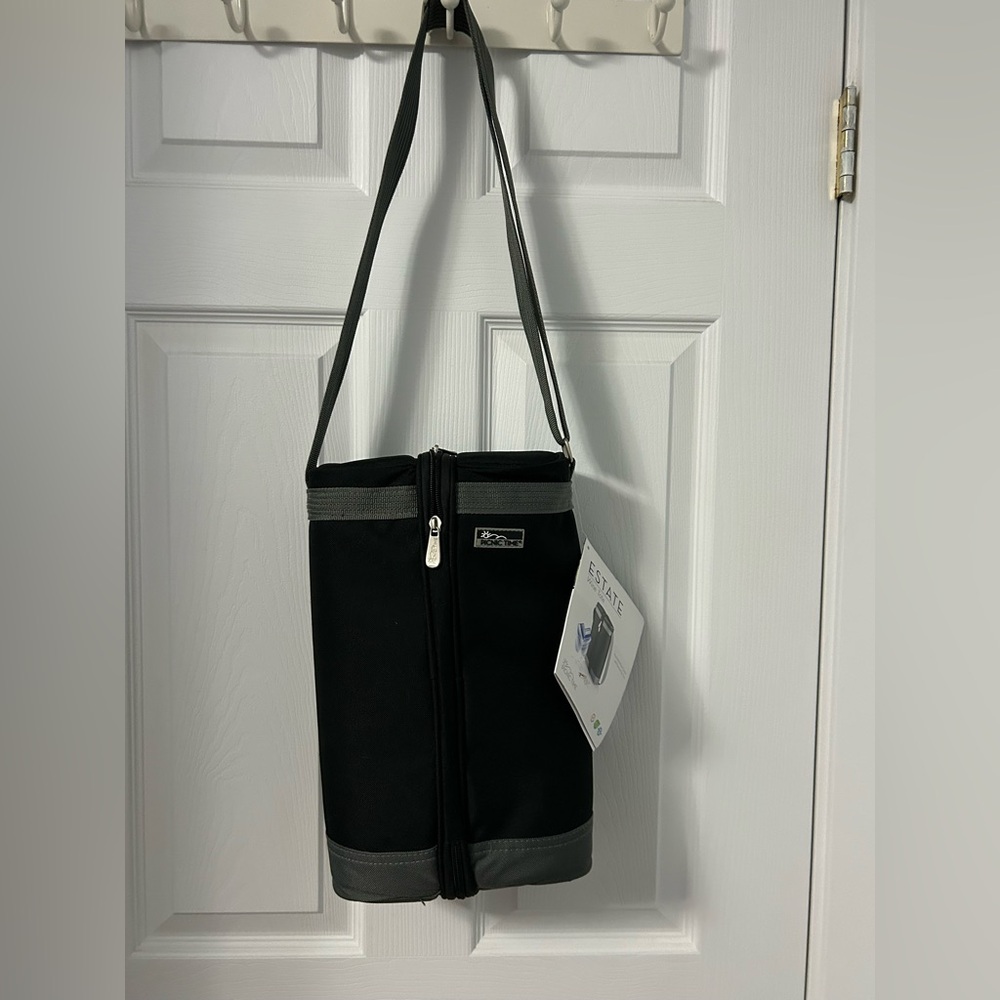 Estate Dual-Tone Black and Gray Wine Carrier